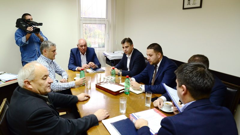 Састанак са челницима општина Пиротског округа у Регионалној депонији