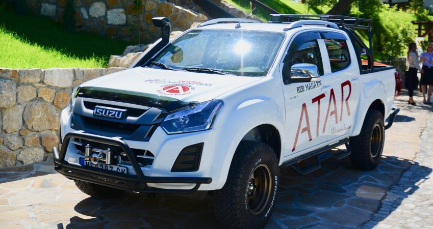 “Isuzu” brend predstavio najnoviju liniju automobila u Pirotu u organizaciji JKP Regionalna deponija